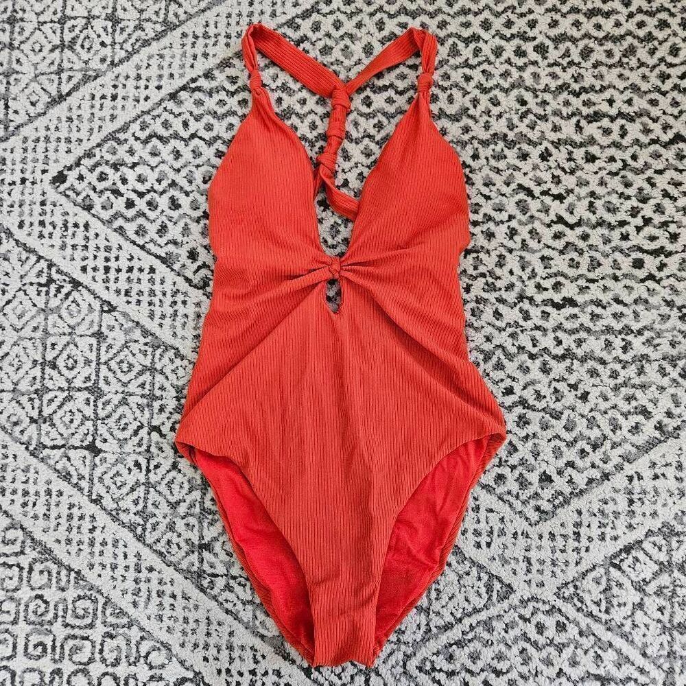 Bar III Like It Or Knot One-Piece Swimsuit Size Medium in Cinnamon